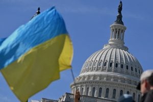 Congresso dos EUA aprova novo pacote de ajuda à Ucrânia