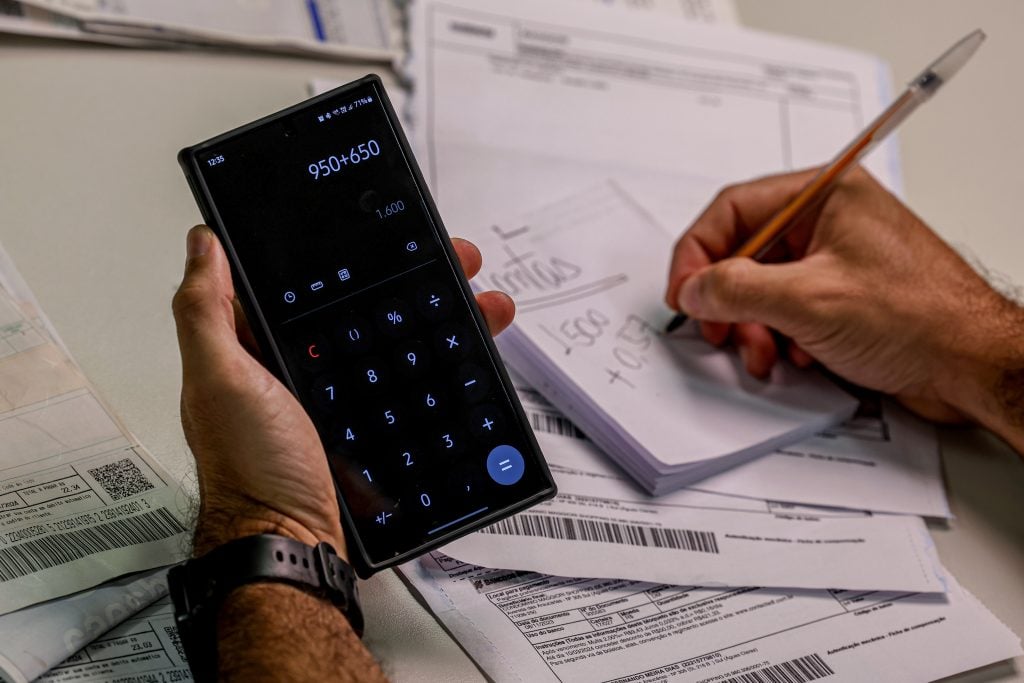 Medida provisória prorroga Desenrola Brasil por mais 50 dias