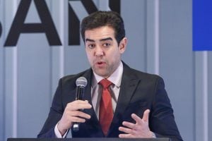 Presidente do TCU ameaça processar repórter por acusação de conluio