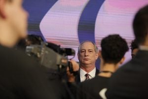 Bancada feminina articula voto de repúdio a Ciro por chamar senadora de ‘assessora para assuntos de cama’