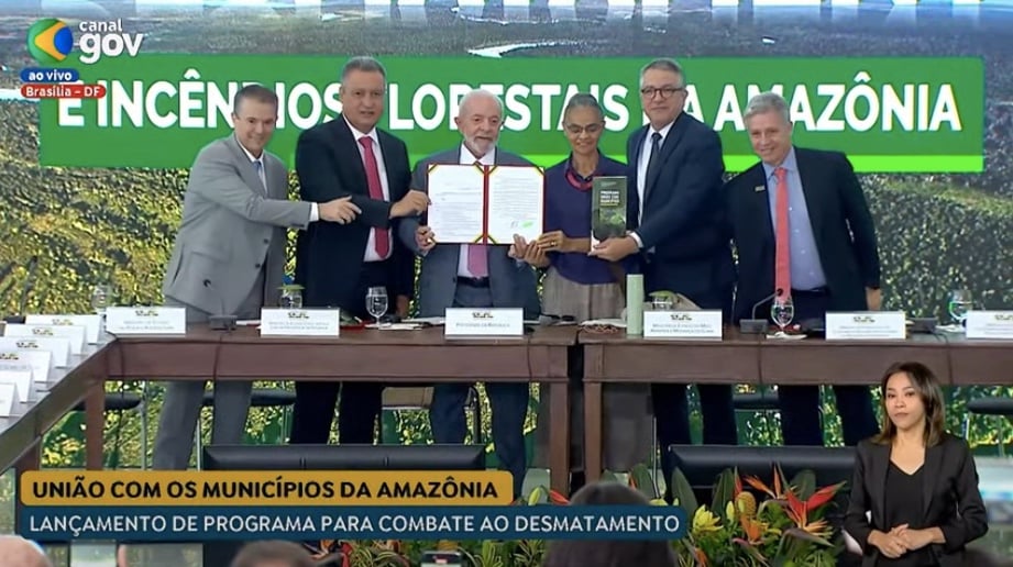 Governo lança programa para combater o desmatamento da Amazônia em municípios recordistas