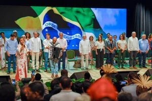 Lula sanciona o “SUS da Cultura”, que define a gestão do setor no país