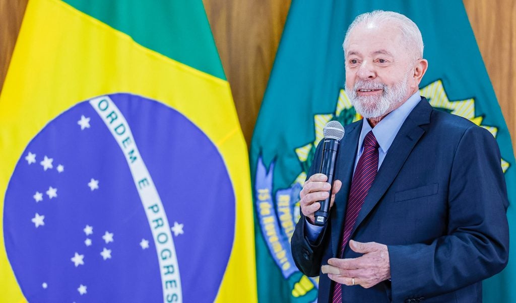 Cautela com o Congresso e desafio à extrema-direita marcam café de Lula com jornalistas