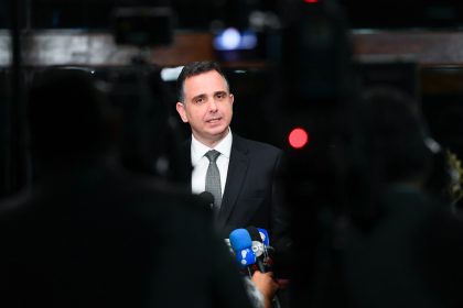 ‘Erro primário’: Pacheco volta a criticar o governo após Zanin suspender a desoneração