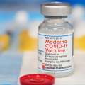 Ministério da Saúde compra 12,5 milhões de doses de vacina contra a Covid-19