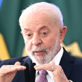 Tragédia no RS pode forçar o Brasil a importar arroz e feijão, diz Lula