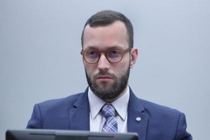 Bolsonarista relatará PEC que limita decisões de ministros do STF
