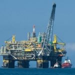 Como o mundo caminha para a queda na produção de petróleo