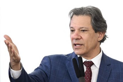 OCDE revisa para cima projeções de crescimento global; economia brasileira deve crescer 1,9%