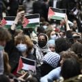 Polícia expulsa manifestantes pró-palestinos de universidade de elite de Paris
