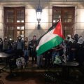 Columbia cancela cerimônia de formatura por protestos contra guerra em Gaza