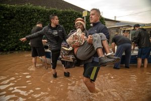 Solidariedade climática: a força da mobilização civil em meio às tragédias socioambientais