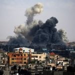 Israel intensifica ofensiva em Rafah após tomar corredor entre Gaza e Egito