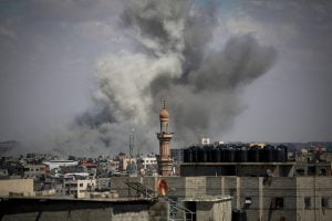 Israel anuncia que assumiu controle do lado palestino da fronteira de Rafah