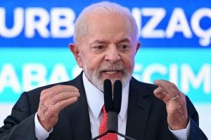 Lula diz que tendência é vetar taxação de importações de US$ 50, mas fala em negociar