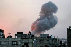 Israel ordena novas evacuações em Rafah e prossegue seus bombardeios