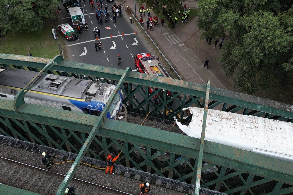 Acidente ferroviário em Buenos Aires deixa mais de 50 feridos; 2 em estado grave