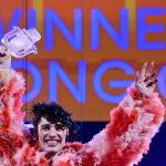 Cantor suíço Nemo se torna primeiro artista não-binário a vencer Festival Eurovision
