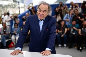 “Admiro profundamente este homem”, diz Oliver Stone na exibição do documentário “Lula” em Cannes