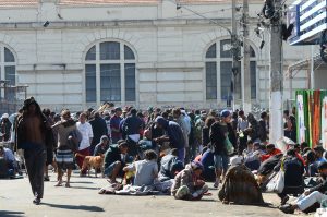 Trabalhadores denunciam abordagens violentas na Cracolândia, em SP