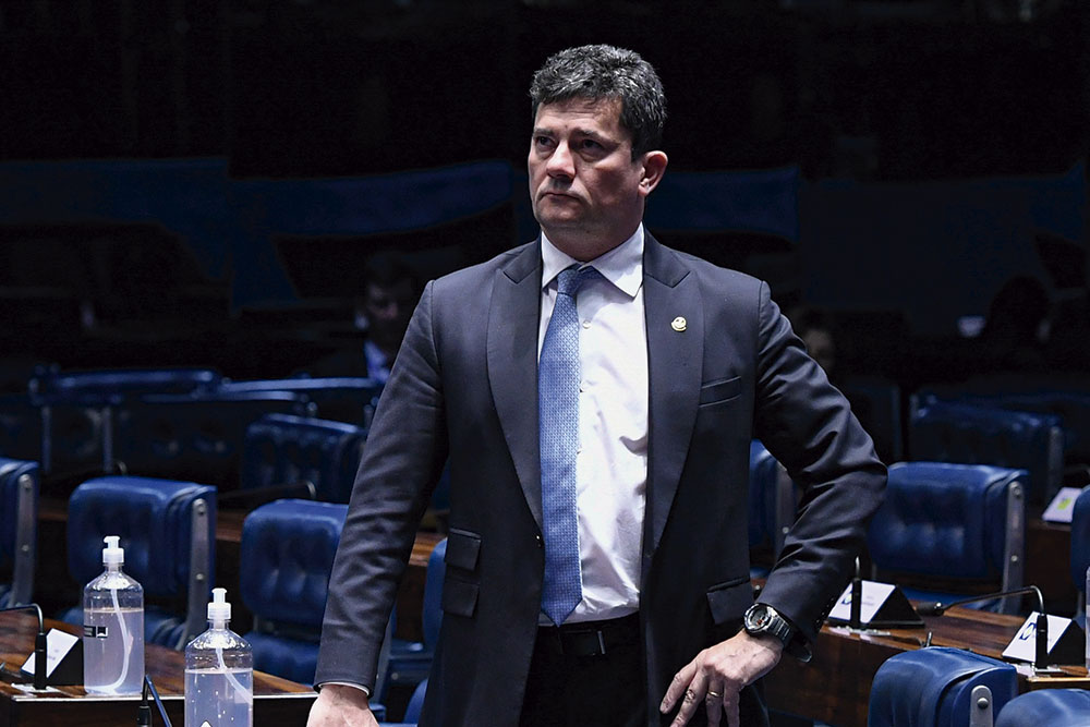 Justiça Eleitoral/ Um morto-vivo no Senado