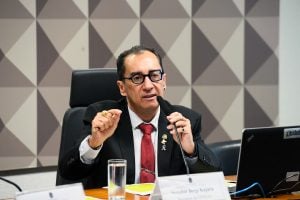 CPI das apostas esportivas ouve ex-árbitro suspeito de interferir em resultados de jogos de futebol