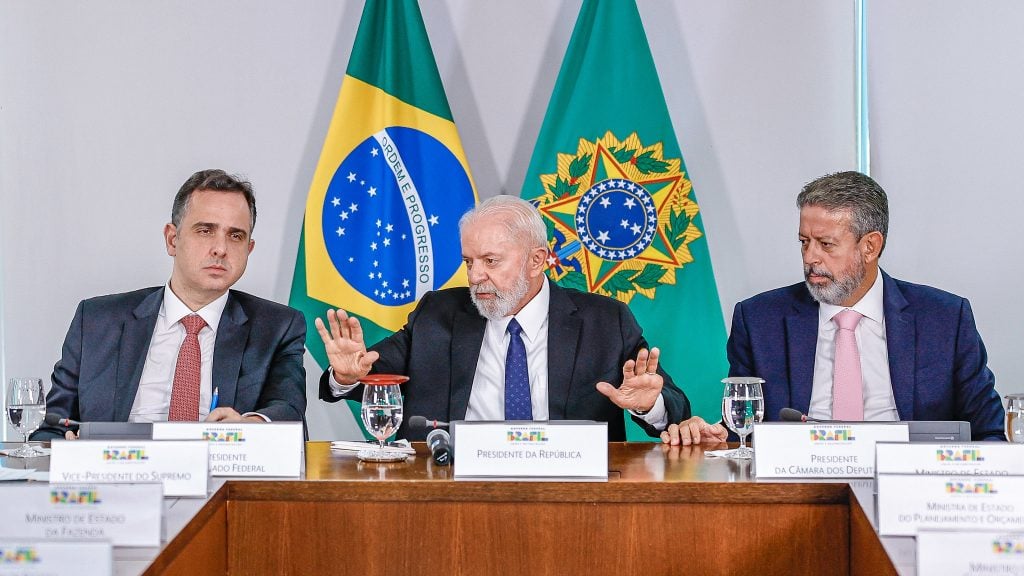 Senado aprova decreto de Lula para acelerar recursos ao RS