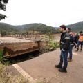 Reconstrução de áreas destruídas pelas chuvas no RS podem levar até 1 ano, estima Eduardo Leite
