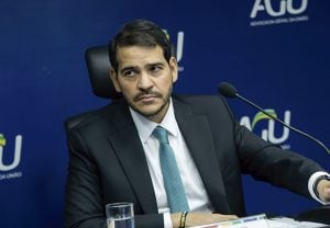 'Não nos curvaremos a pressões ilegítimas', diz Messias após anúncio de sanções a Moraes