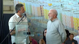 Lira é vaiado em evento e Lula contemporiza: 'nenhum projeto do governo foi derrotado'