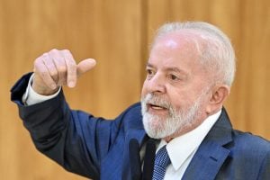 Pesquisa Atlas mostra crescimento na avaliação positiva do governo e de Lula; confira os números