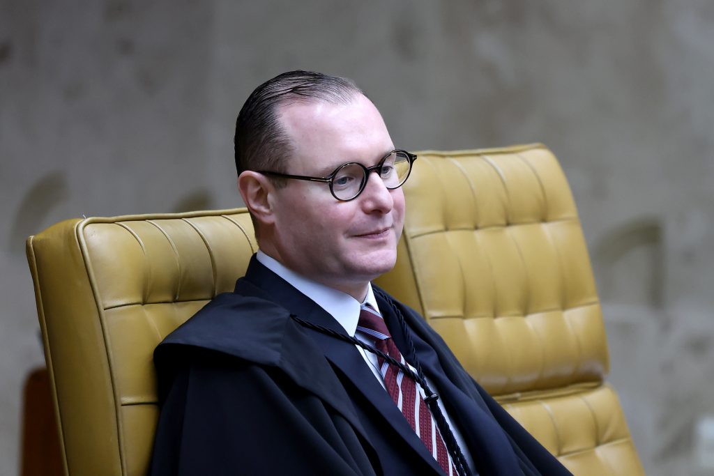 STF decide que 1ª audiência para pedir pensão alimentícia dispensa presença de advogado
