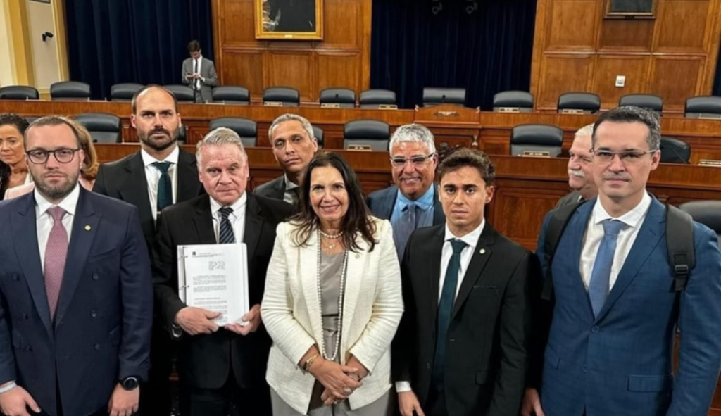 Câmara gasta R$ 53 mil para deputados irem aos EUA denunciarem suposta ‘ditadura’ do Judiciário