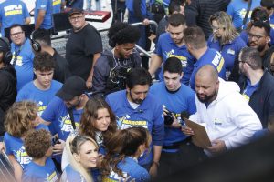 Marcha para Jesus em SP reúne políticos como Caiado e Nunes; Lula envia ministro da AGU