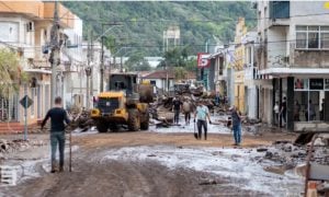 Governo Milei autoriza envio de militares argentinos para ajudar vítimas das chuvas no RS