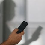 Projeto que cria protocolo para tratamento de vício em tecnologia pelo SUS avança na Câmara