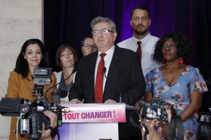 Esquerda deseja criar ‘frente popular’ para eleições antecipadas na França