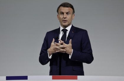Macron lança campanha para eleições legislativas e busca aliança contra os extremos