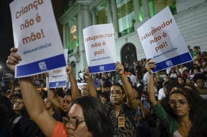 OAB cria comissão de mulheres para se posicionar sobre PL que tenta criminalizar o aborto legal