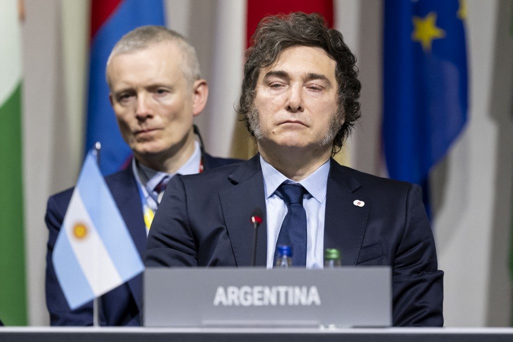 Nova visita de Javier Milei à Espanha gera polêmica em plena crise diplomática