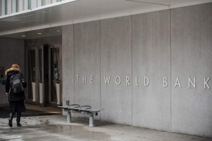 Banco Mundial suspende restrições ao financiamento de energia nuclear