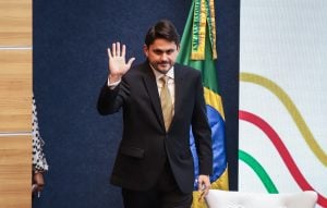 Juscelino denunciado: o que Lula já disse sobre a permanência do ministro