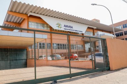 Anvisa proíbe temporariamente venda de produtos à base de fenol