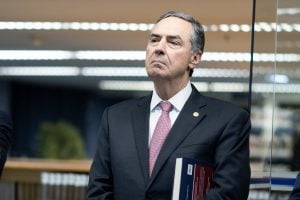 A justificativa de Barroso para retomar o julgamento sobre regulação das redes sociais