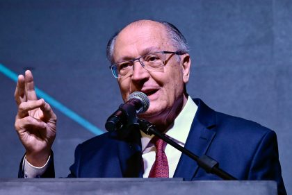 Alckmin diz que governo vai reduzir gastos e reforça compromisso com o arcabouço fiscal
