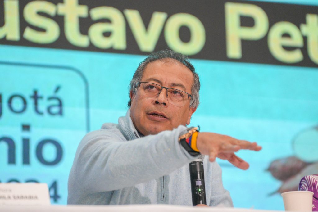 ‘Ao menos não arrasto os direitos humanos’: Petro responde ao presidente da Nicarágua