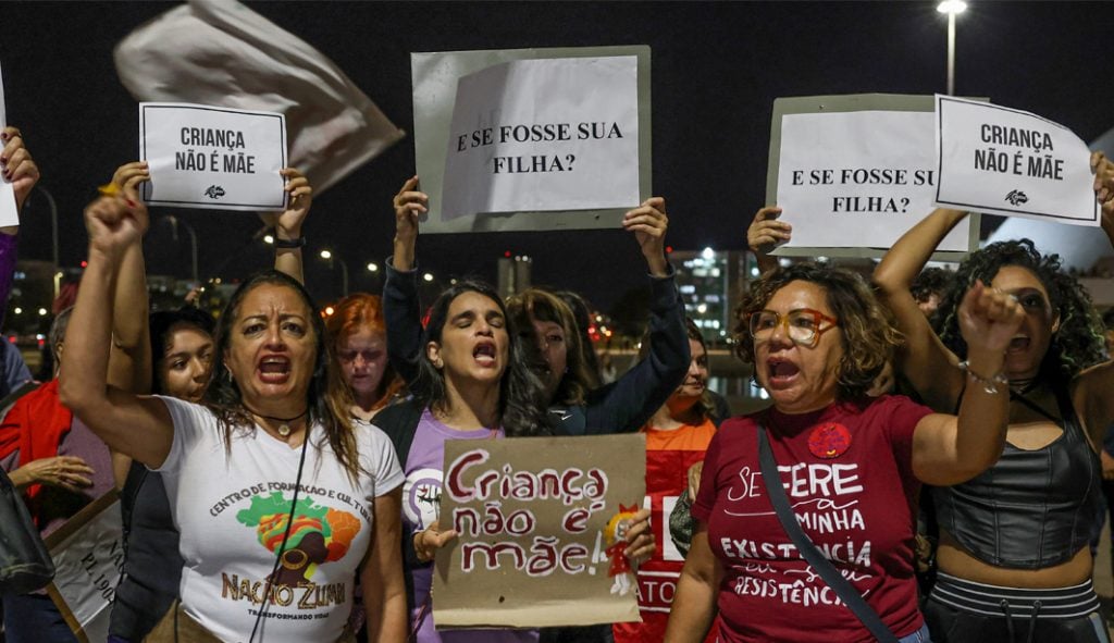 ‘Vingança social’: centenas de padres repudiam o PL antiaborto em manifesto que chegará ao Papa