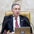 Aposentadoria de Barroso do STF é oficializada no Diário Oficial