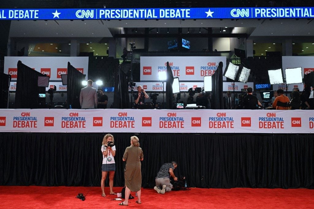 Biden e Trump se enfrentam em um debate crucial nos EUA; veja os detalhes e as regras