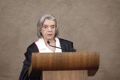 Cármen Lúcia diz que desinformação nas eleições é um ‘cabresto digital’